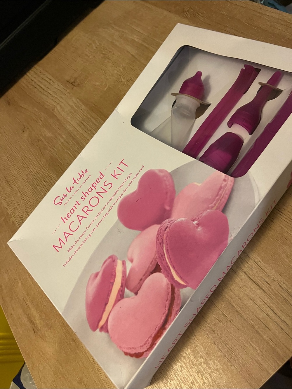 Sur la Table Heart Shaped Macarons Kit